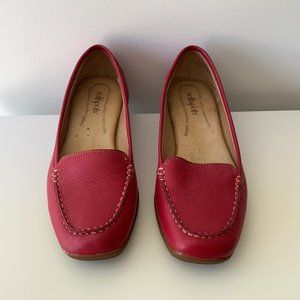 Softspots Red Leather Loafer Size 8.5